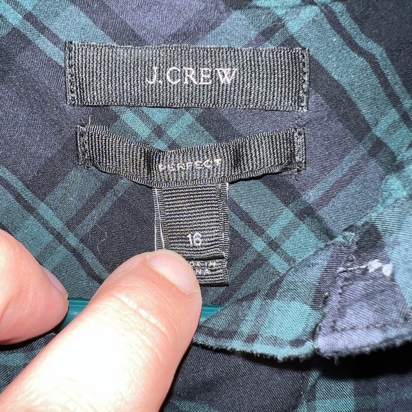 J. Crew Club-Collar Perfect Button Down Shirt in Black Watch Plaid - Picture 5 of 6